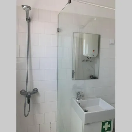 Cozy Apt. 10 Min. Walking Distance From Downtown. * Lisboa